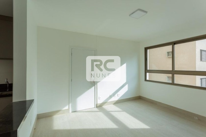 Apartamento à venda no Lourdes: 