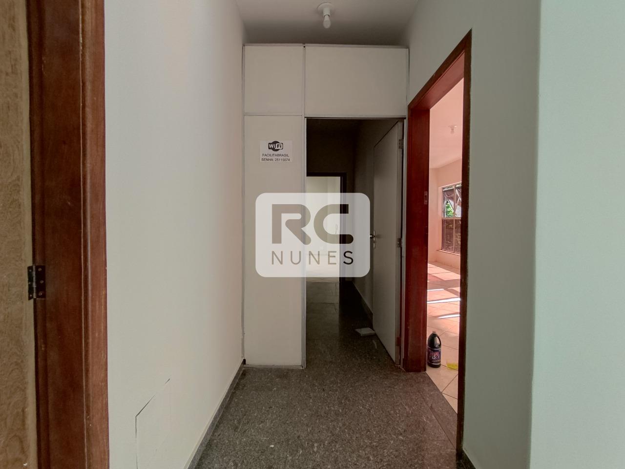 Sala para aluguel no Santo Agostinho: 