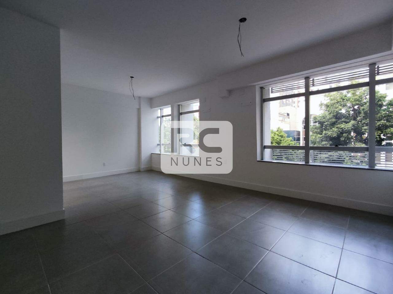 Sala para aluguel no Centro: 