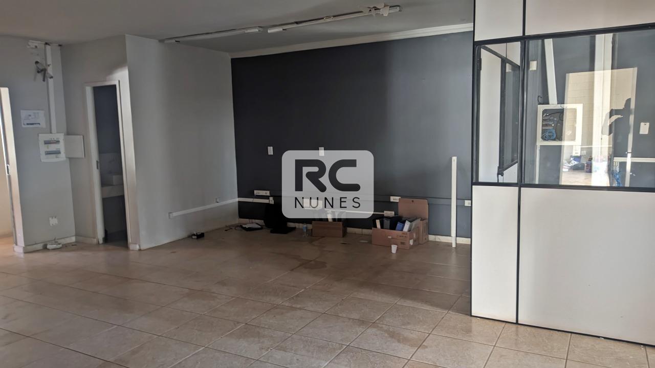 Galpão para aluguel no Olhos D'Água: 