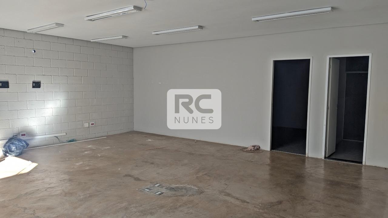 Galpão para aluguel no Olhos D'Água: 