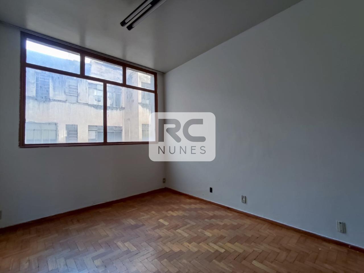 Sala para aluguel no Centro: 