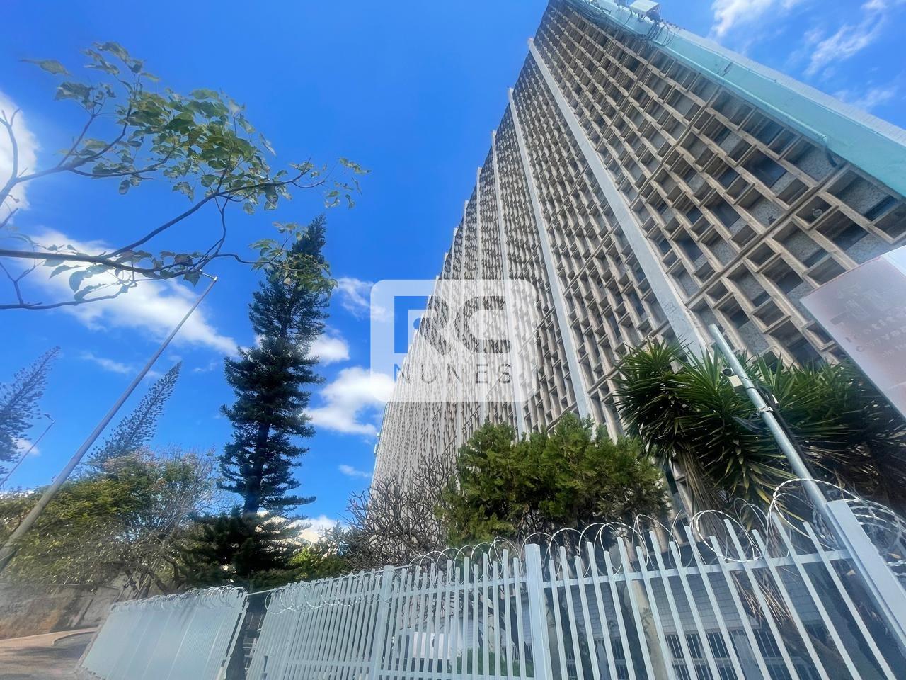 Ponto comercial para aluguel no Serra: 