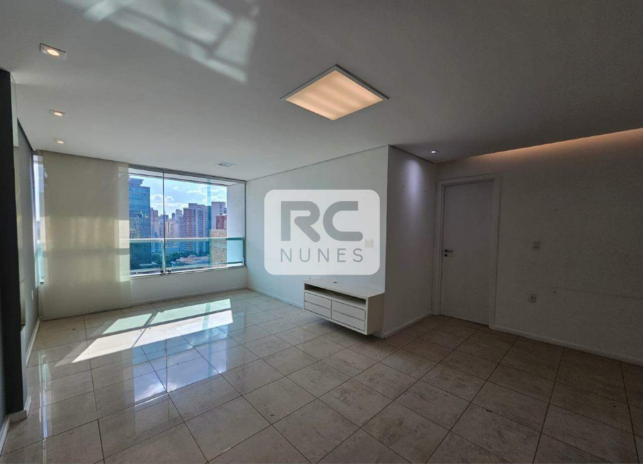 Cobertura à venda no Funcionários: 