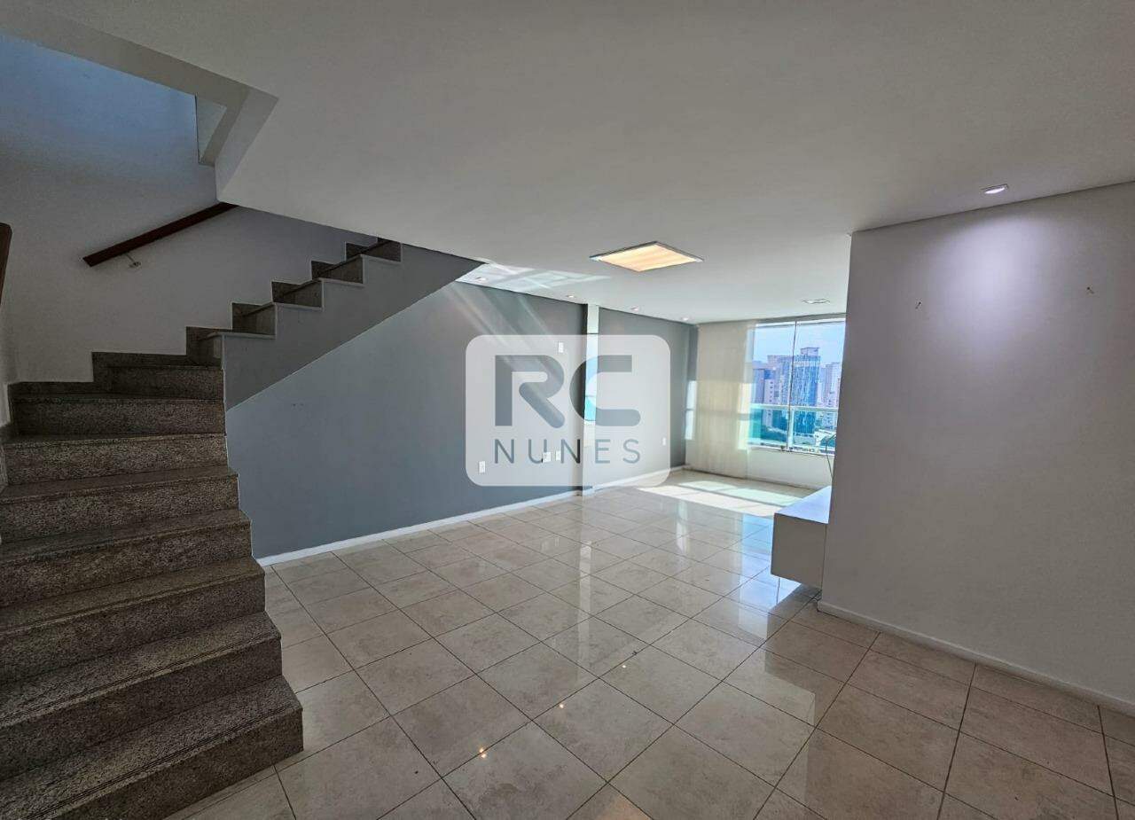 Cobertura à venda no Funcionários: 