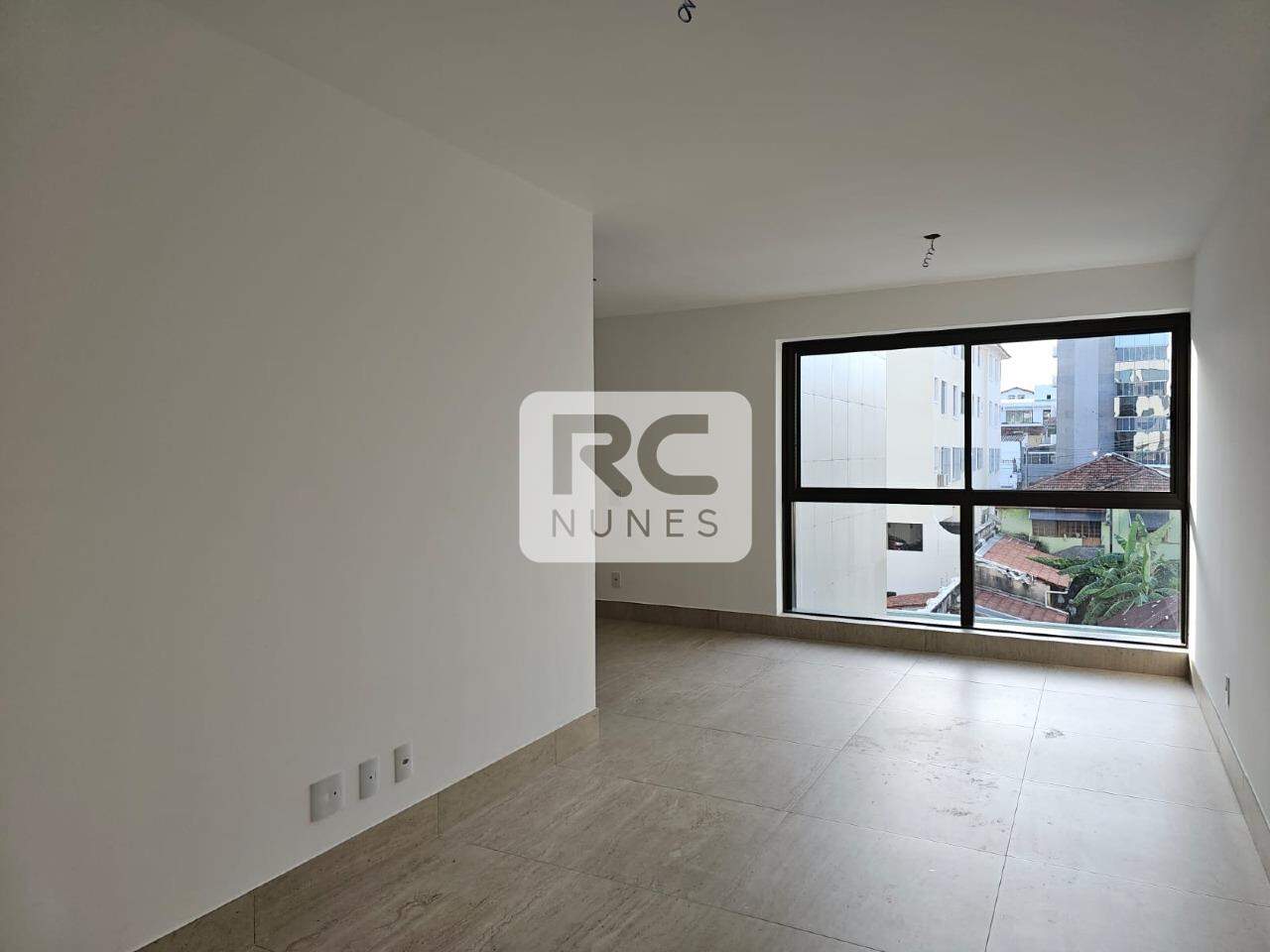 Apartamento à venda no Prado: 
