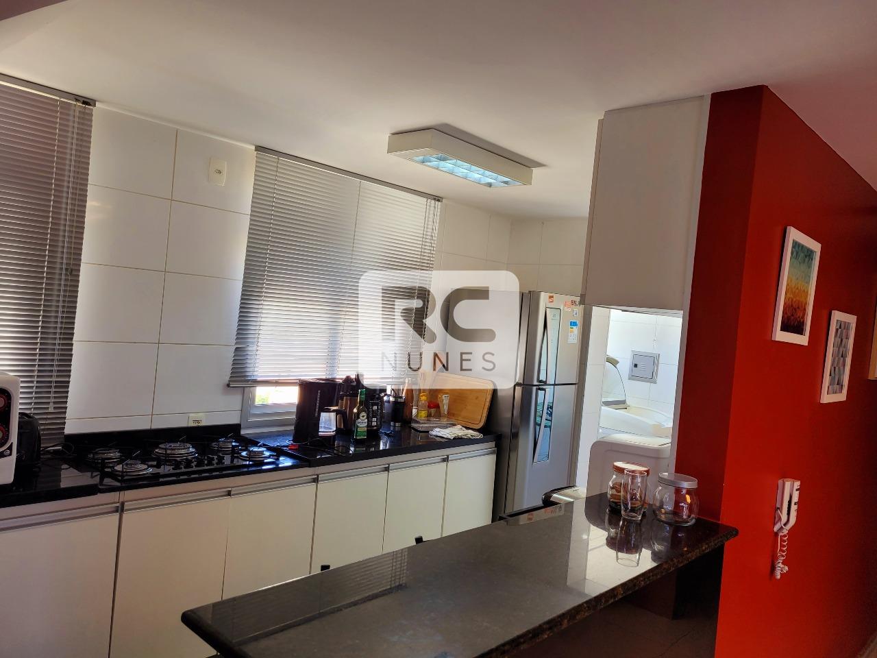 Cobertura à venda no Cruzeiro: 