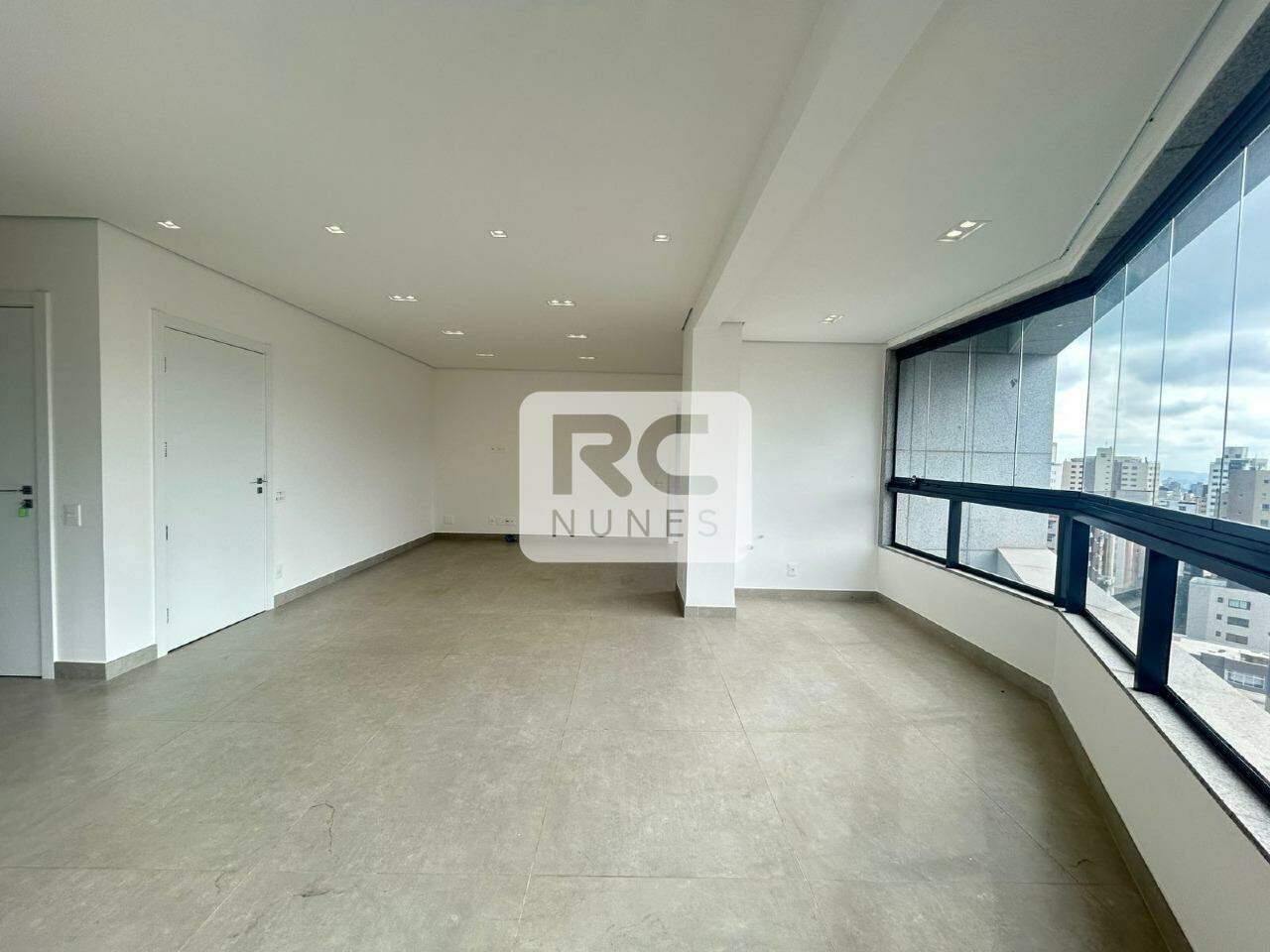 Apartamento para aluguel no Sion: 