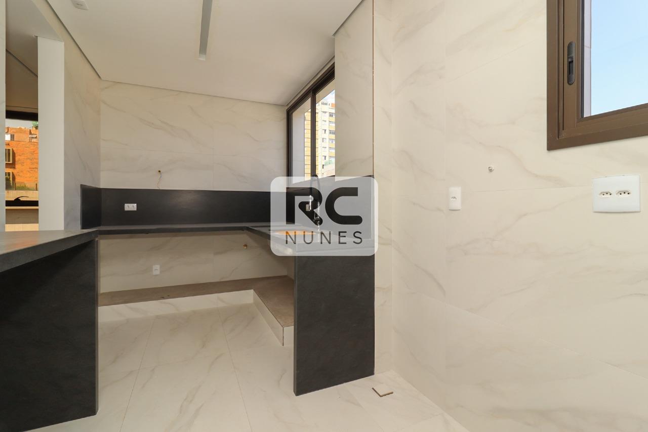 Cobertura à venda no Savassi: 