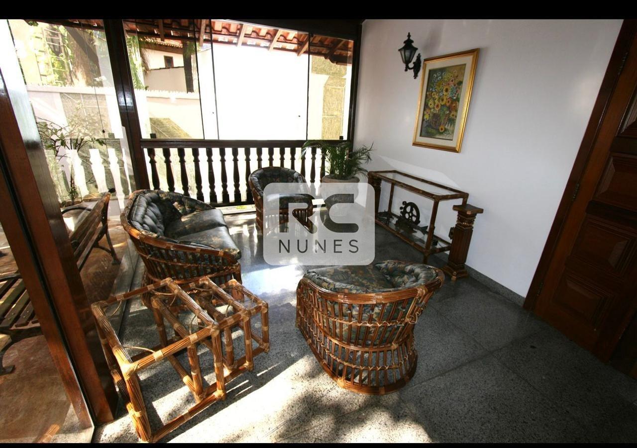 Casa para aluguel no Mangabeiras: 