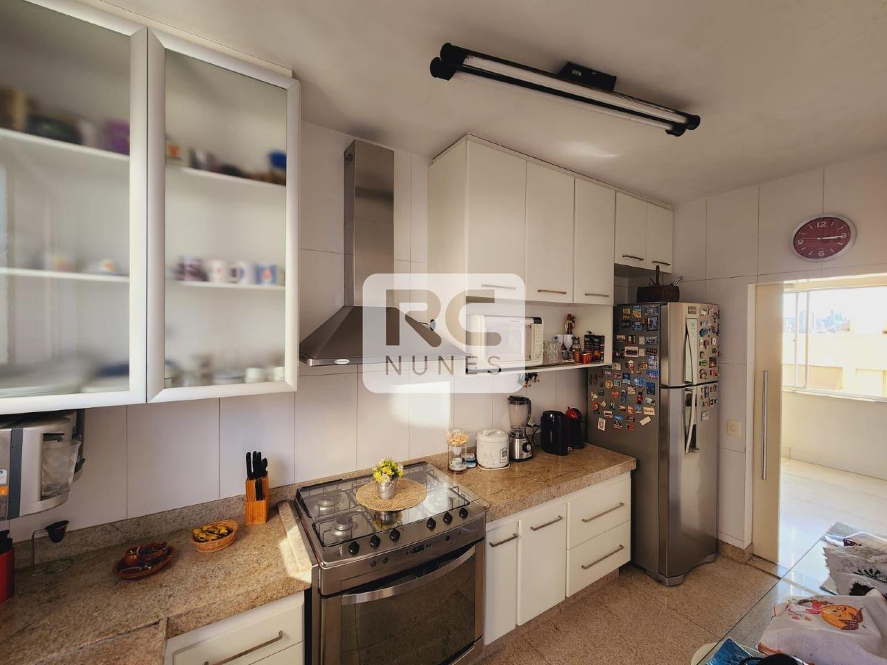 Apartamento à venda no Cruzeiro: 