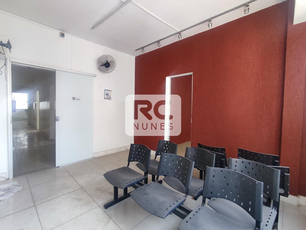 Conjunto Comercial / Sala para aluguel no Centro: 