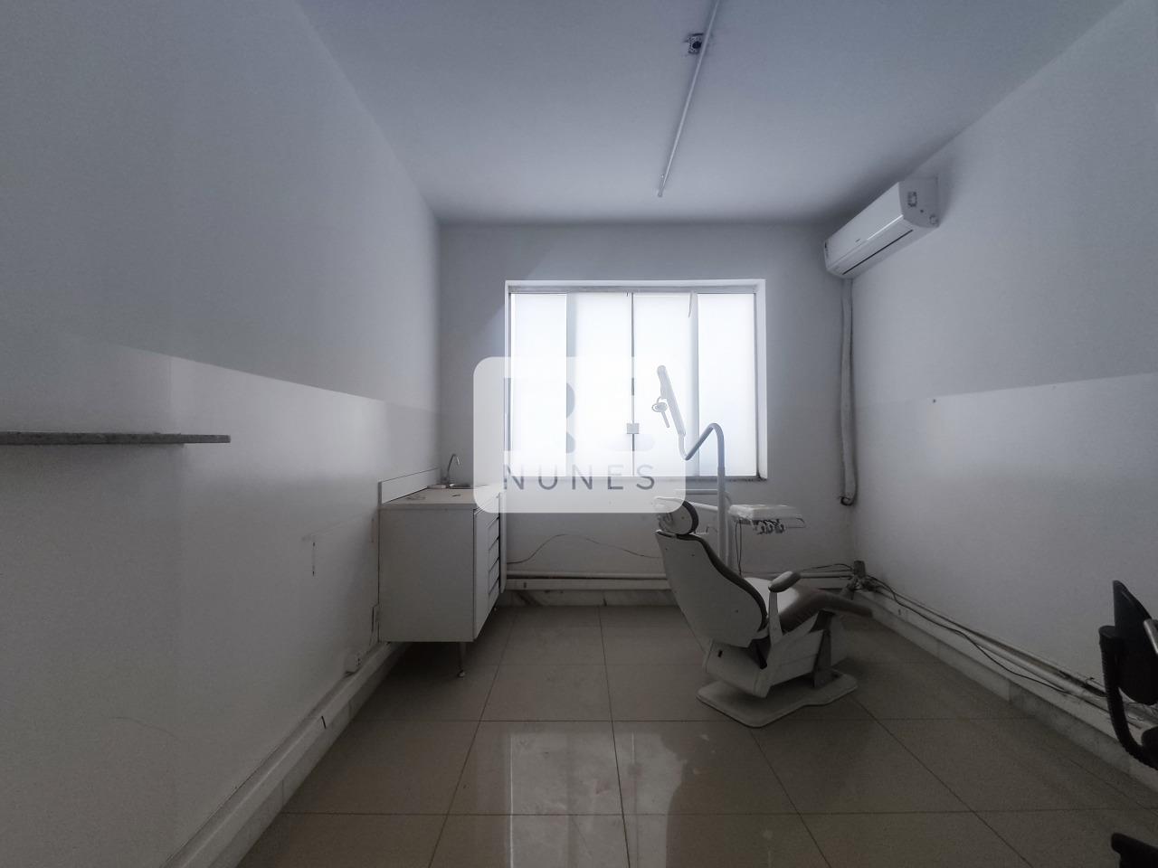 Conjunto Comercial / Sala para aluguel no Centro: 