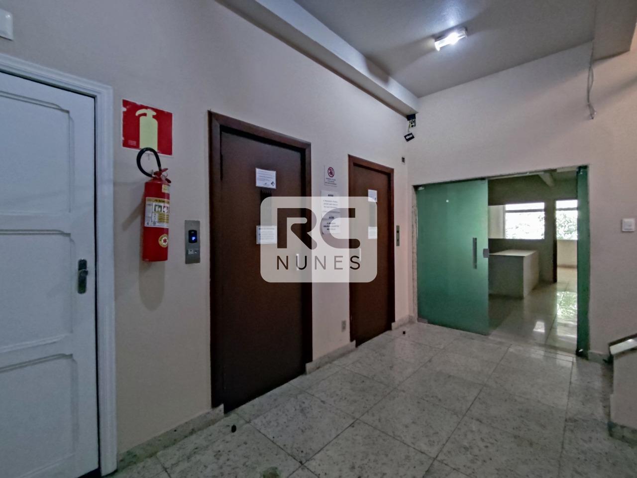 Conjunto Comercial / Sala para aluguel no Centro: 