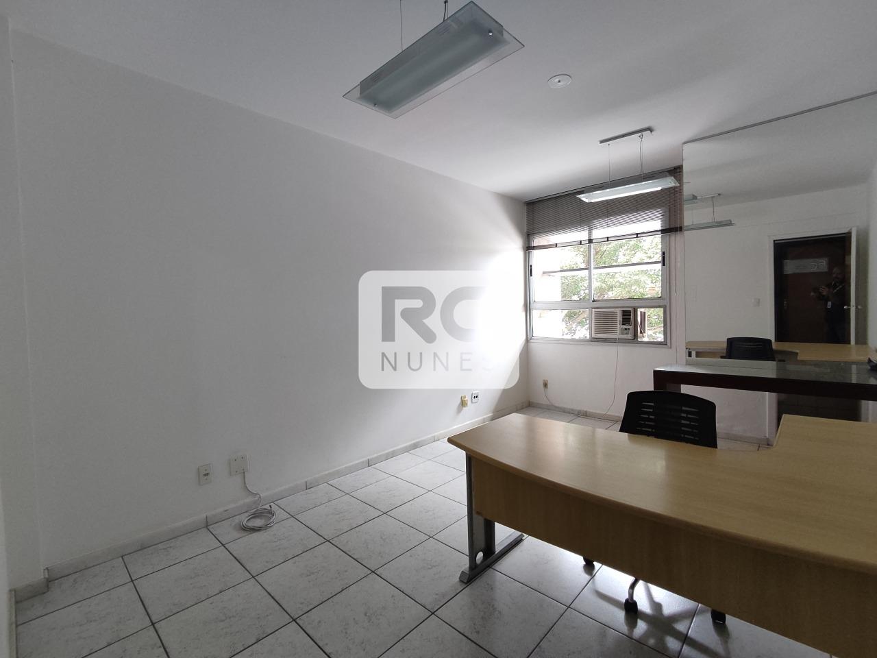 Sala para aluguel no Estoril: 