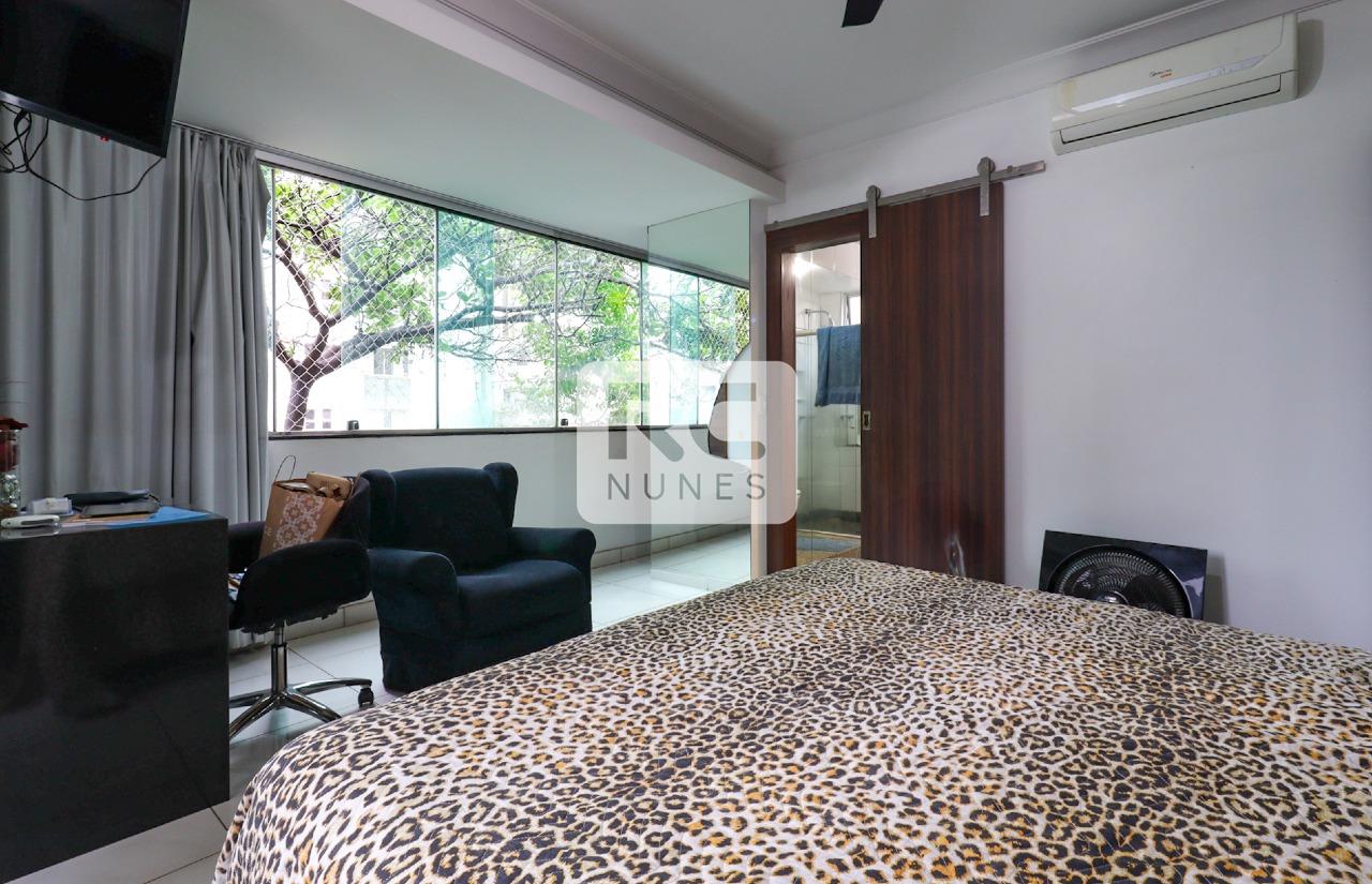 Apartamento à venda no Lourdes: 