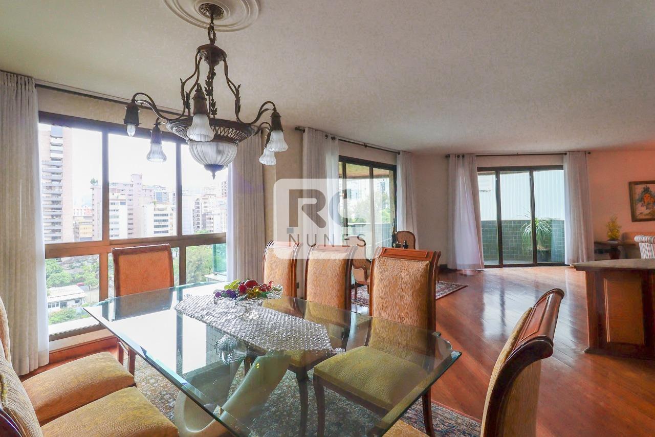 Apartamento à venda no Lourdes: 