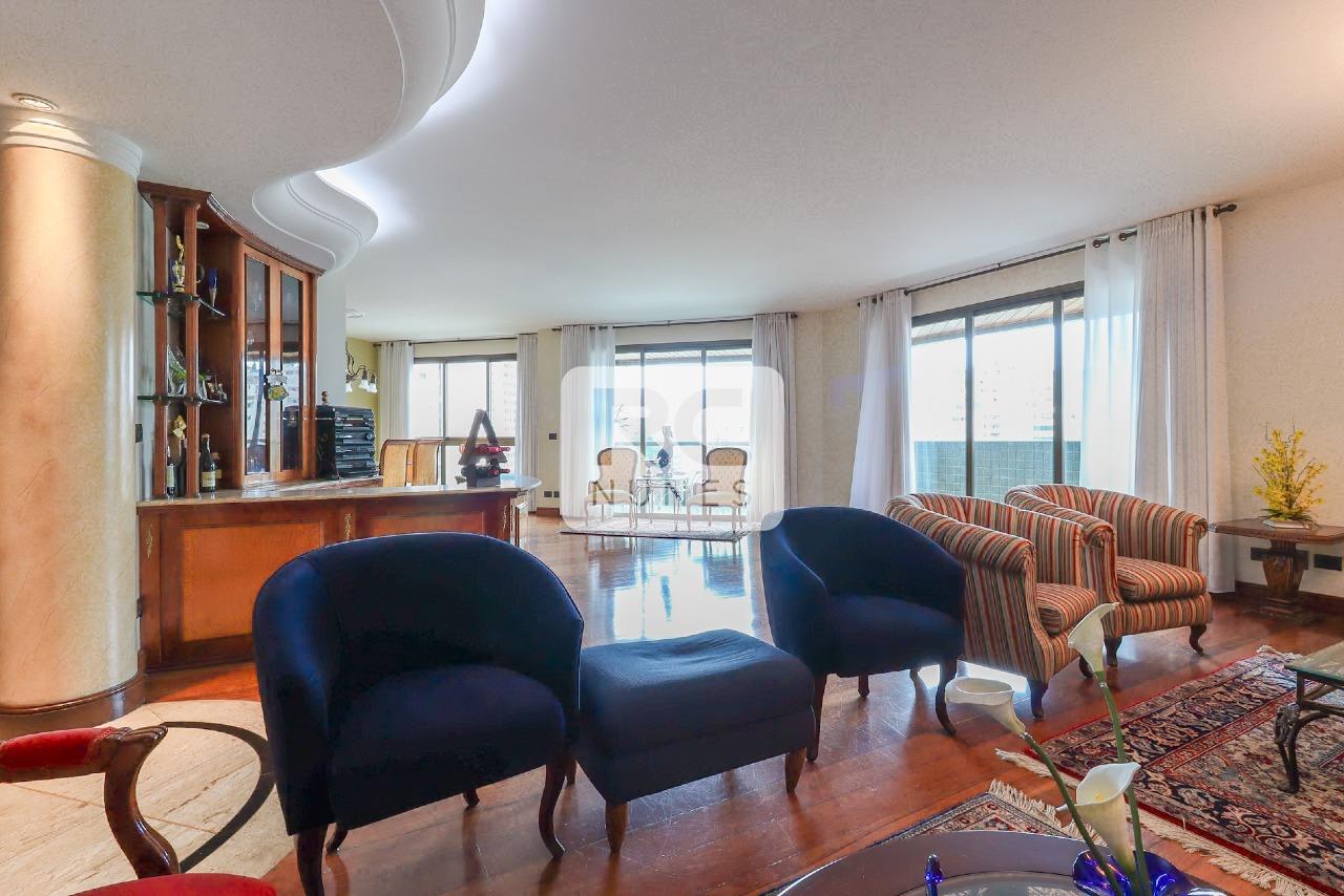 Apartamento à venda no Lourdes: 