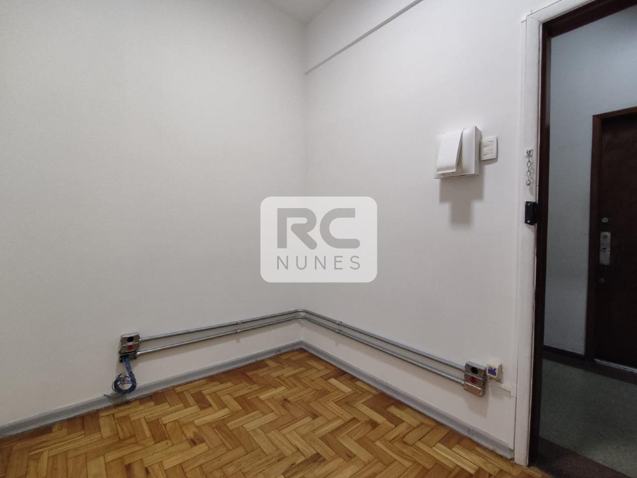 Sala para aluguel no Centro: 