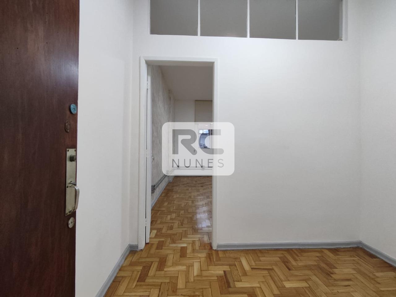 Sala para aluguel no Centro: 