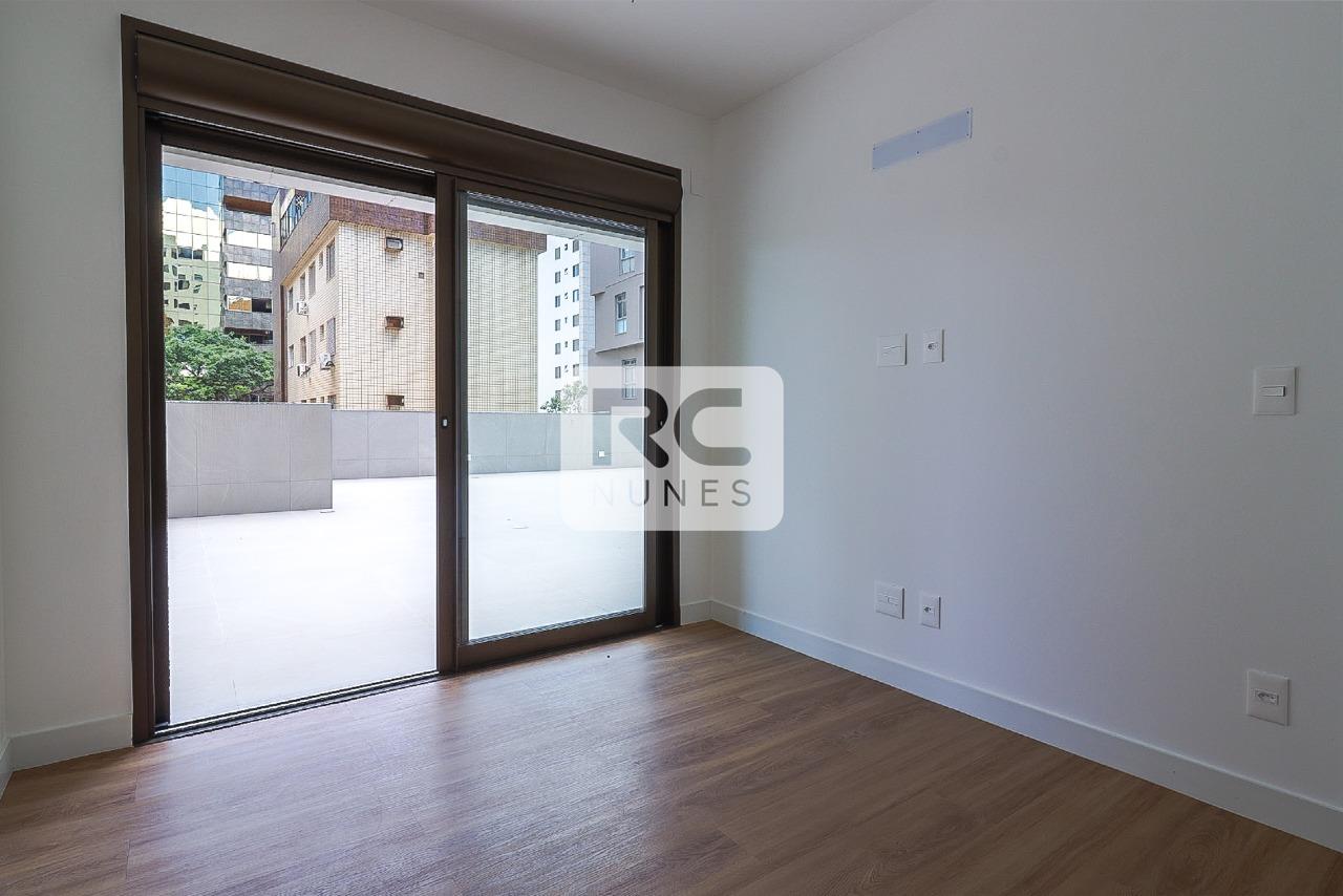 Área privativa à venda no Cruzeiro: 