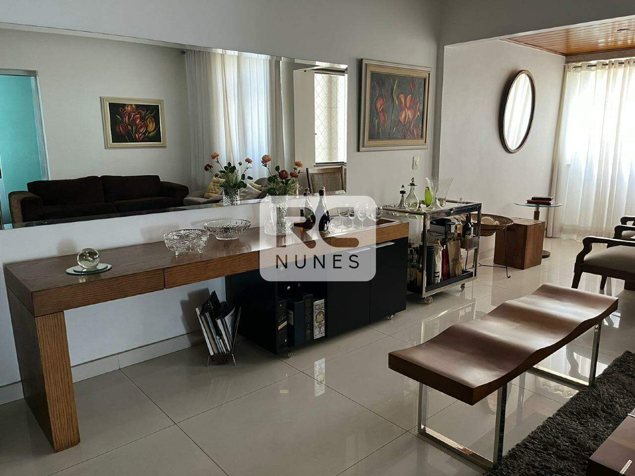 Apartamento à venda no Funcionários: 
