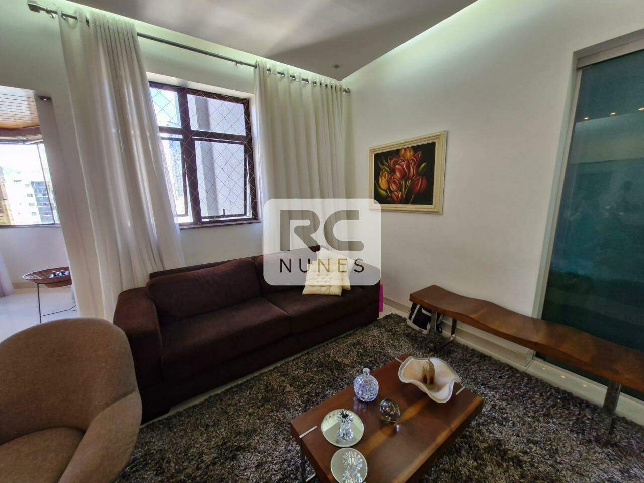 Apartamento à venda no Funcionários: 