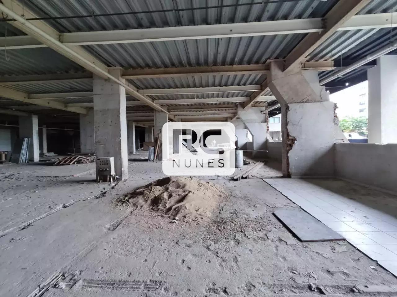 Andar corrido para aluguel no Estoril: 