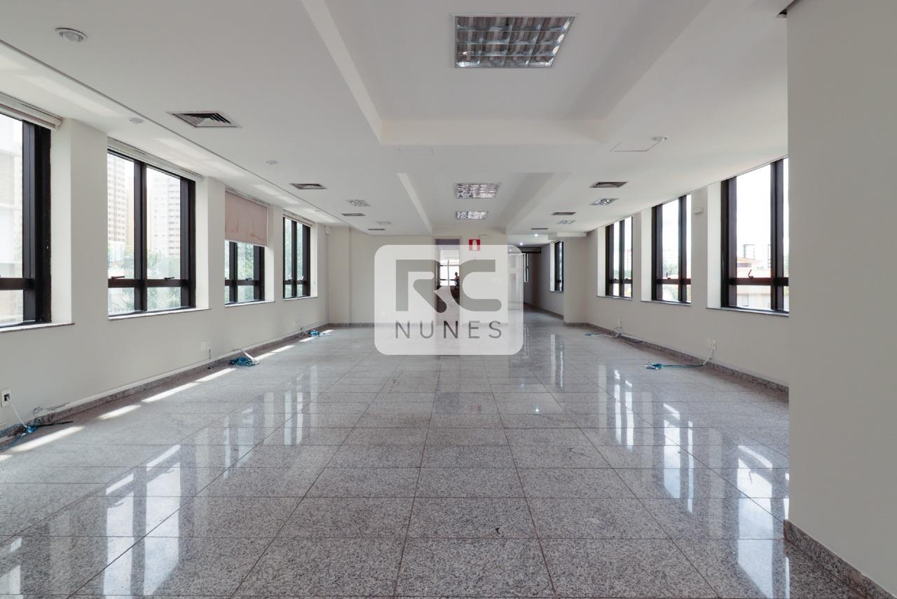 Prédio à venda no Funcionários: 