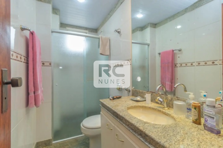 Apartamento à venda no Lourdes: 