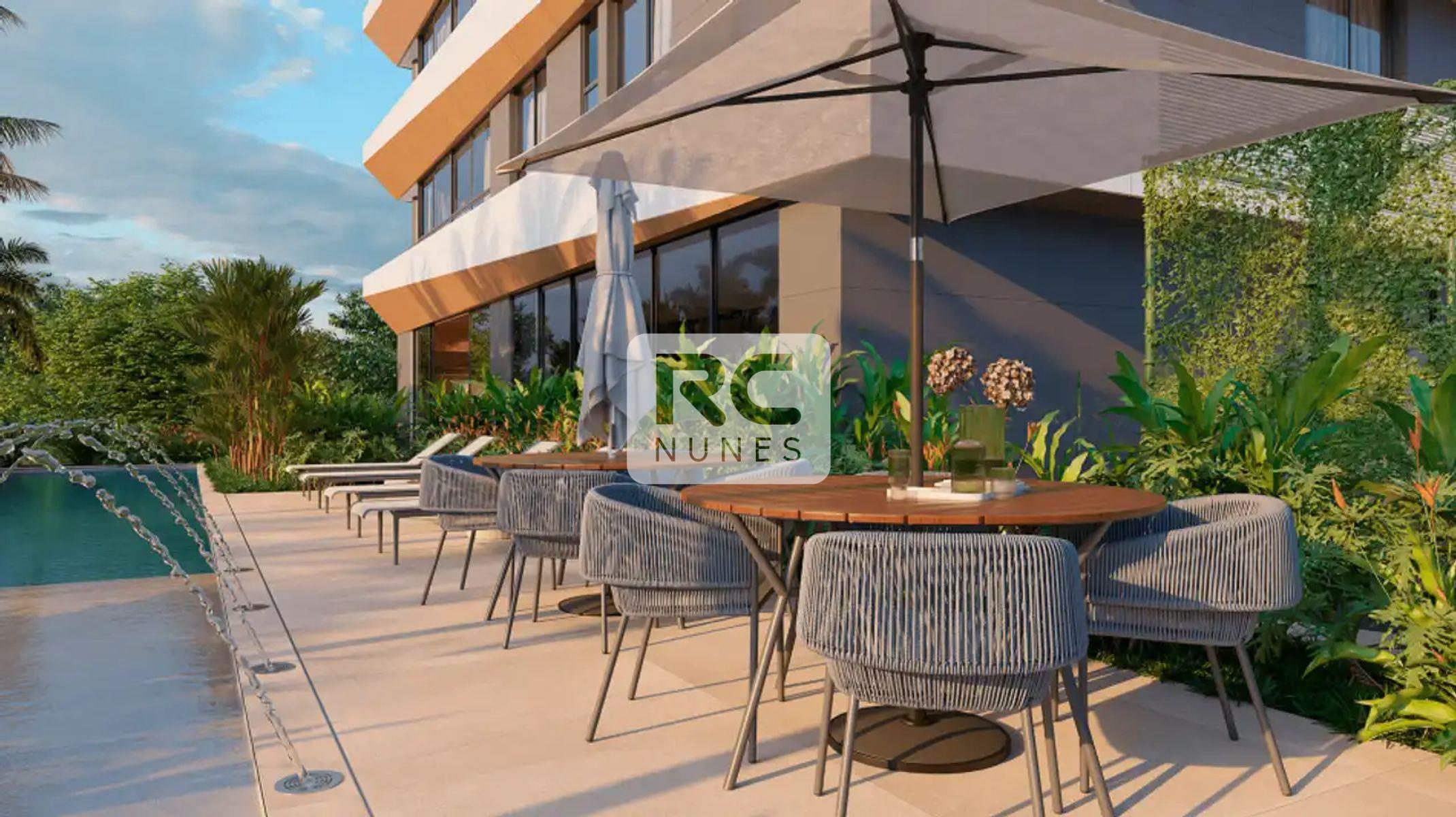 Apartamento à venda no Santo Agostinho: Piscina com deck