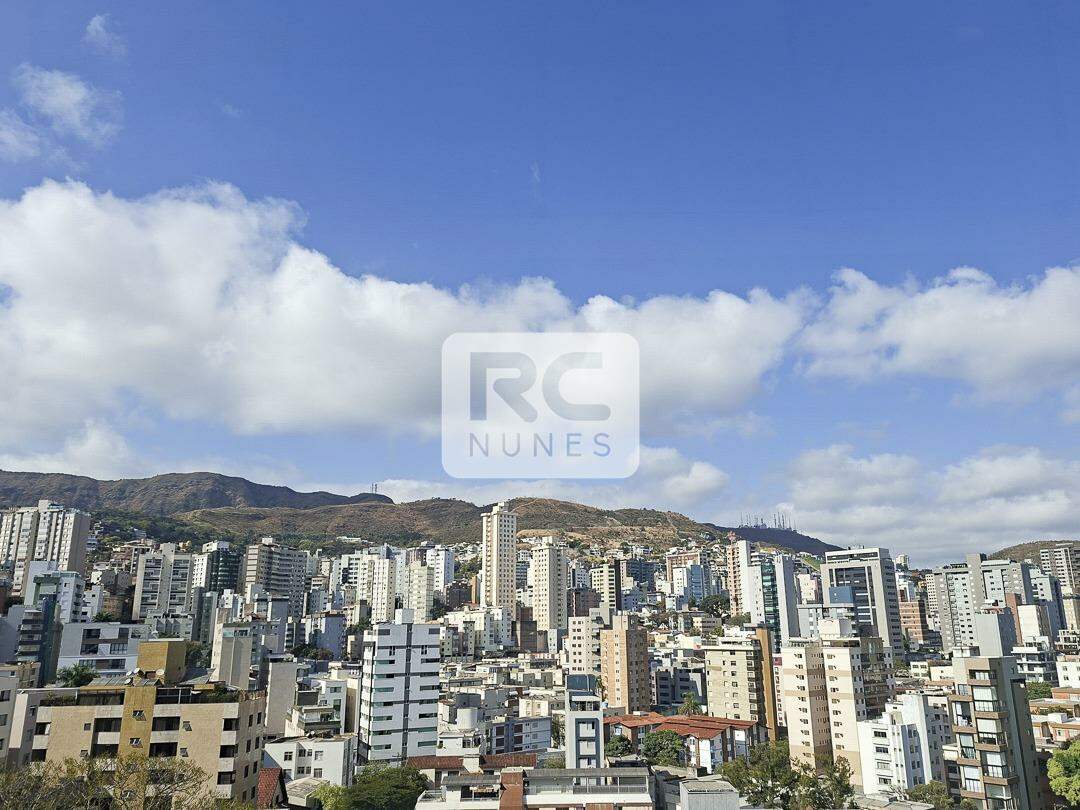 Apartamento à venda no Cruzeiro: 