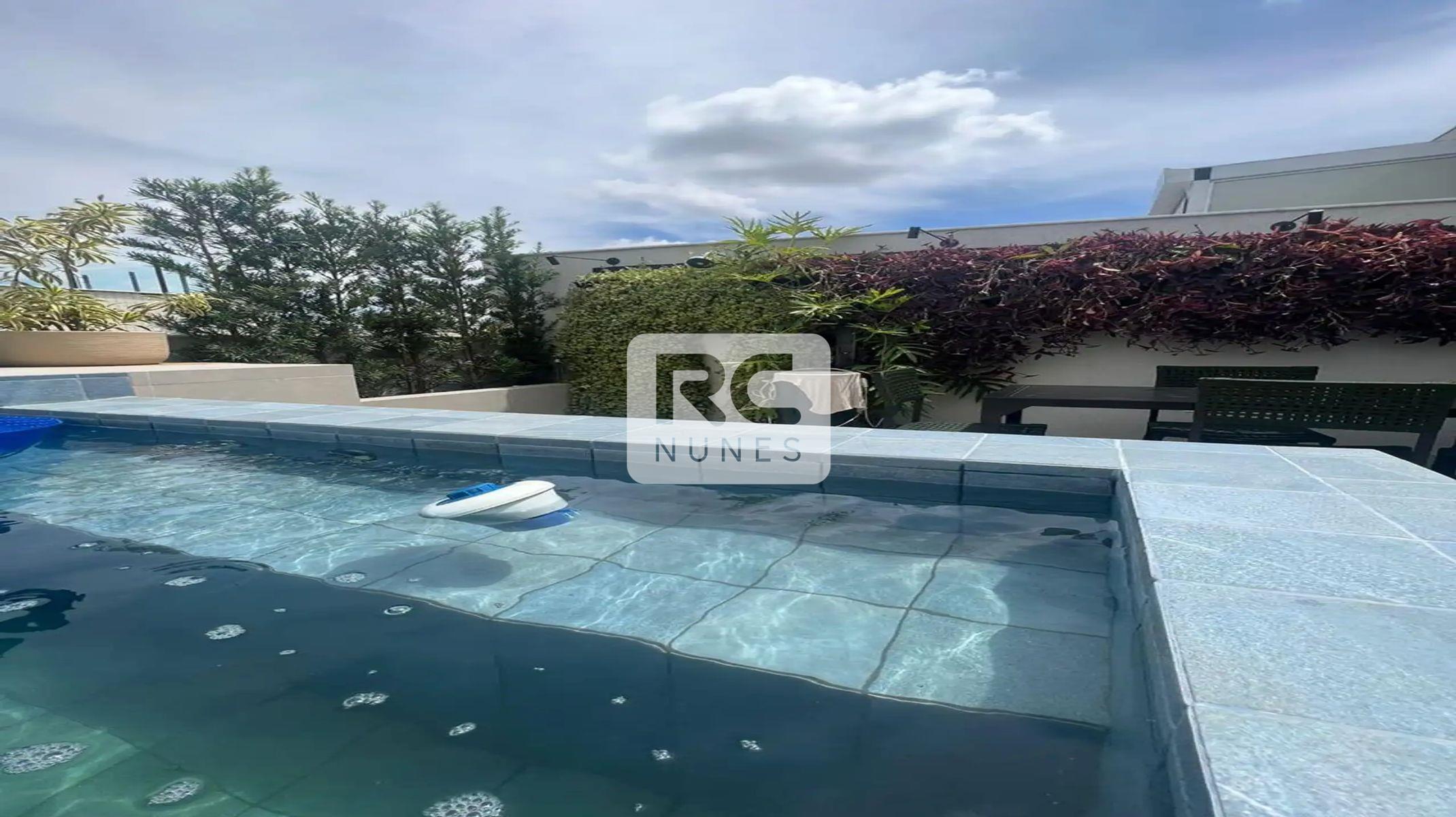 Apartamento à venda no Cruzeiro: 