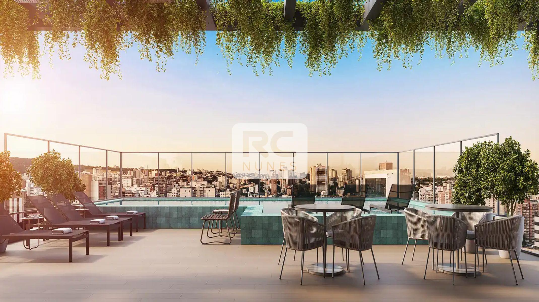 Apartamento à venda no Savassi: Piscina com deck molhado