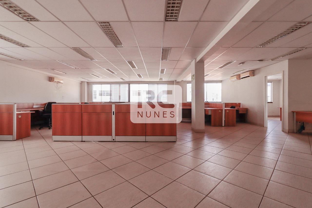 Prédio à venda no Funcionários: 