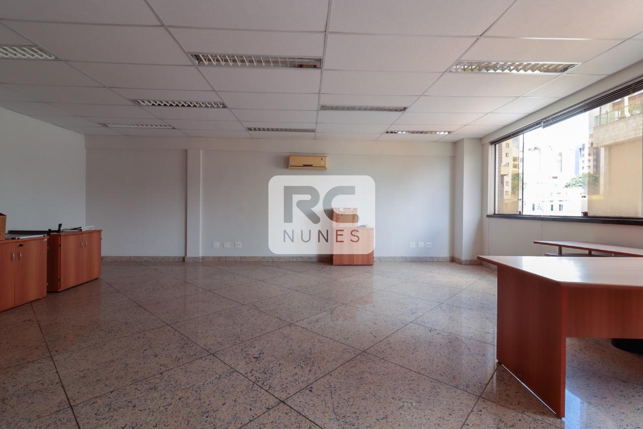 Prédio à venda no Funcionários: 