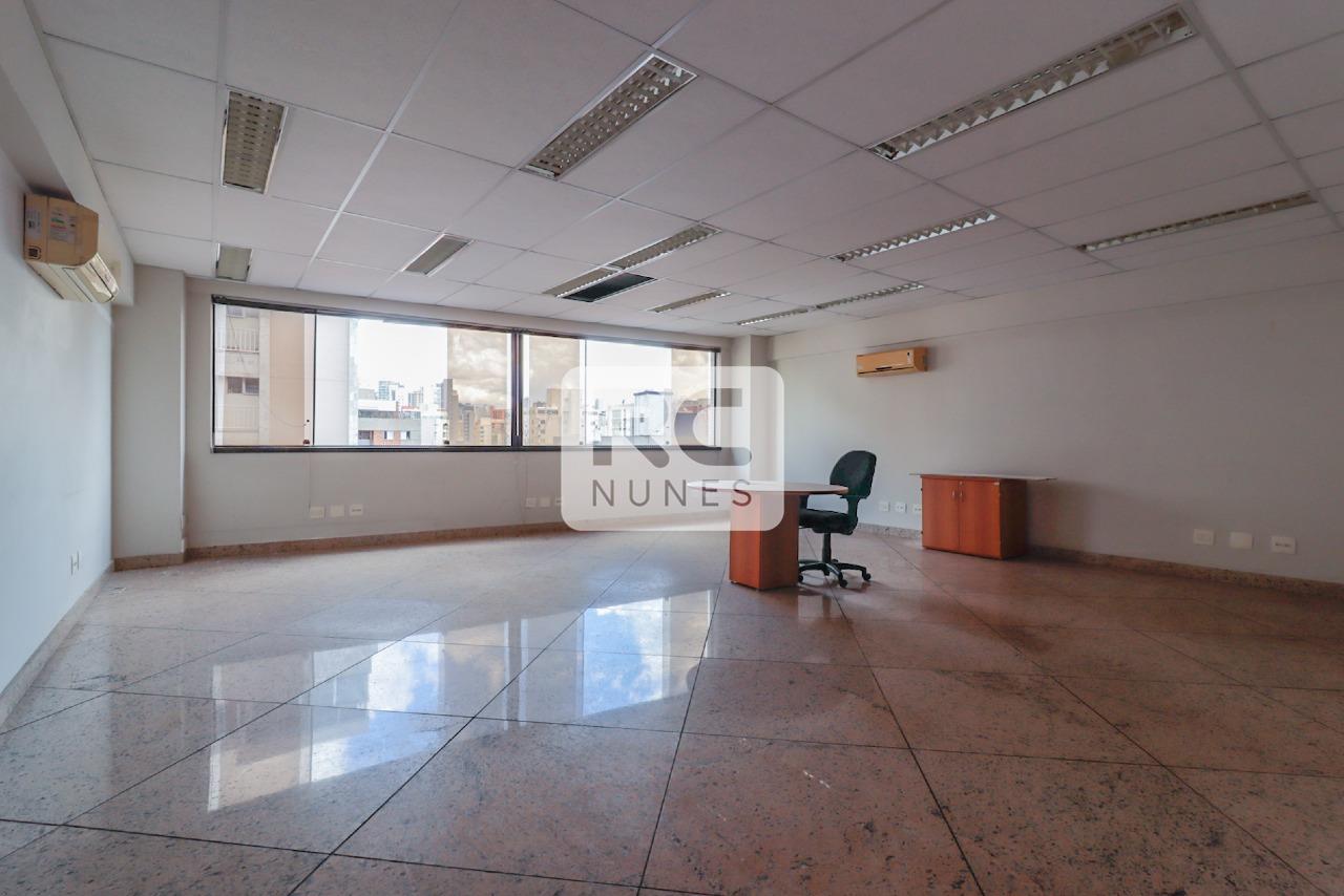 Prédio à venda no Funcionários: 