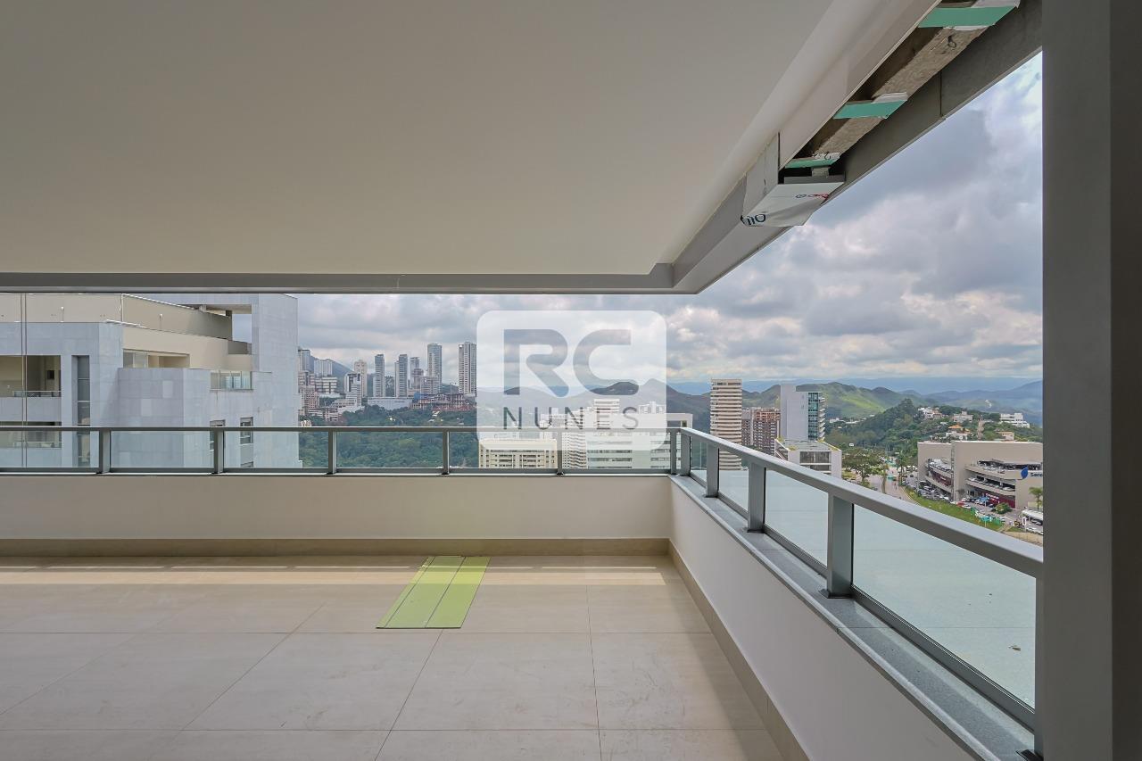 Cobertura à venda no Vale do Sereno: 