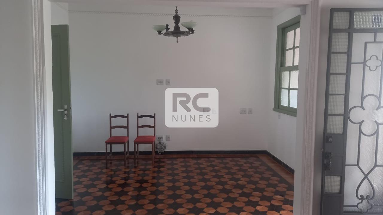 Casa à venda no Lourdes: 