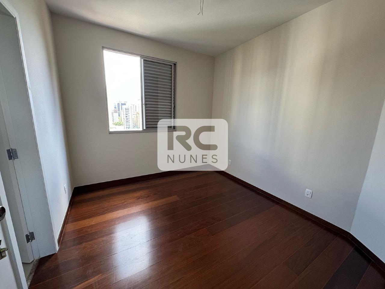 Apartamento à venda no Santo Agostinho: 