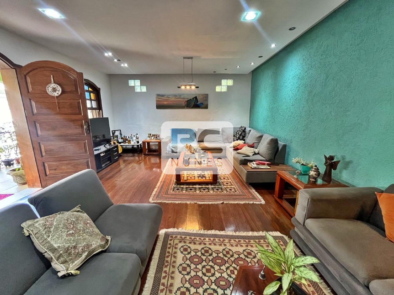 Casa à venda no Serra: 