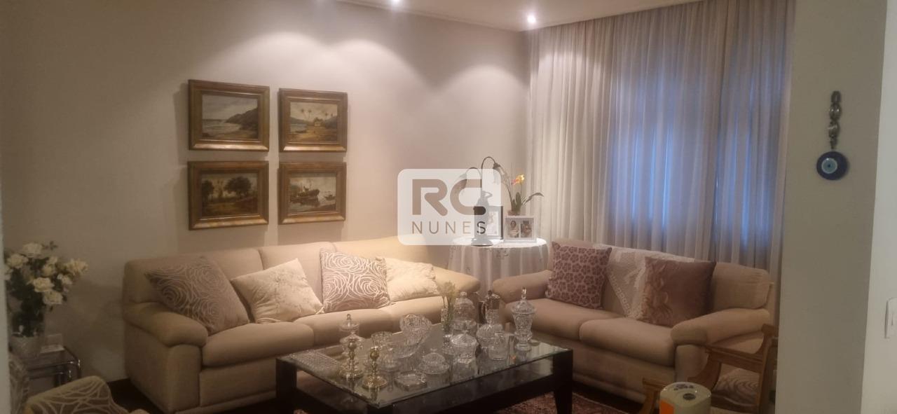 Apartamento à venda no Funcionários: 