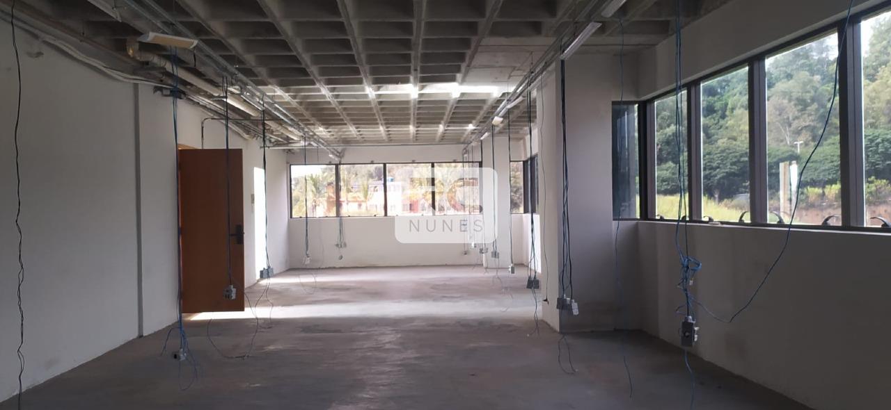 Sala para aluguel no Santa Lúcia: 