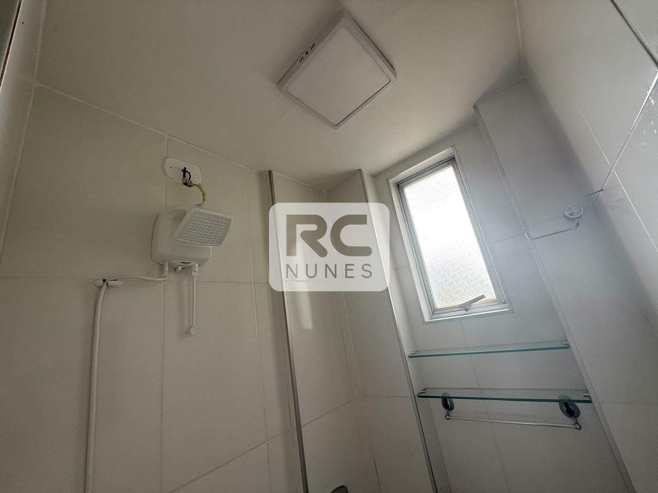 Sala à venda no Lourdes: 