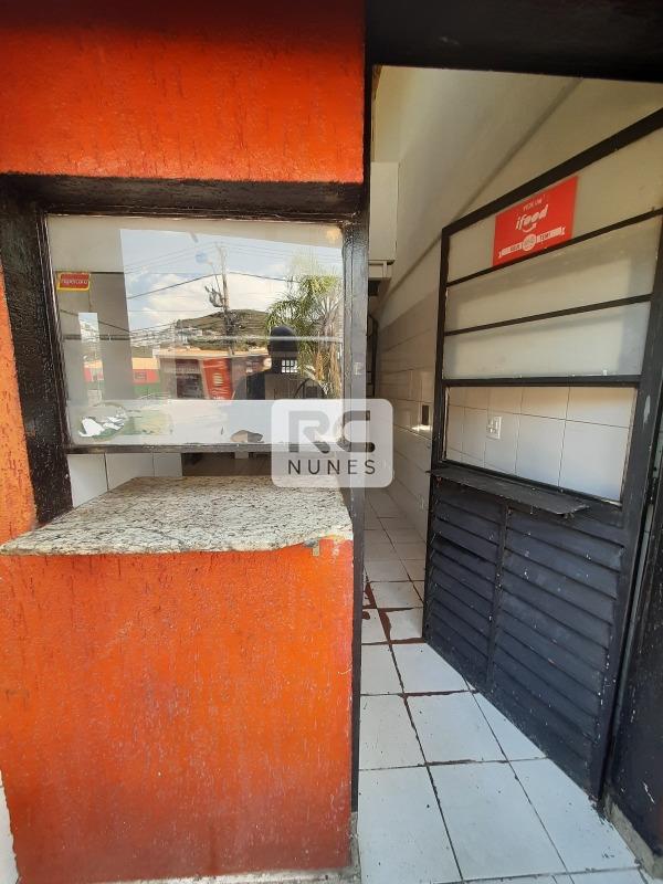 Loja para aluguel no Estoril: 