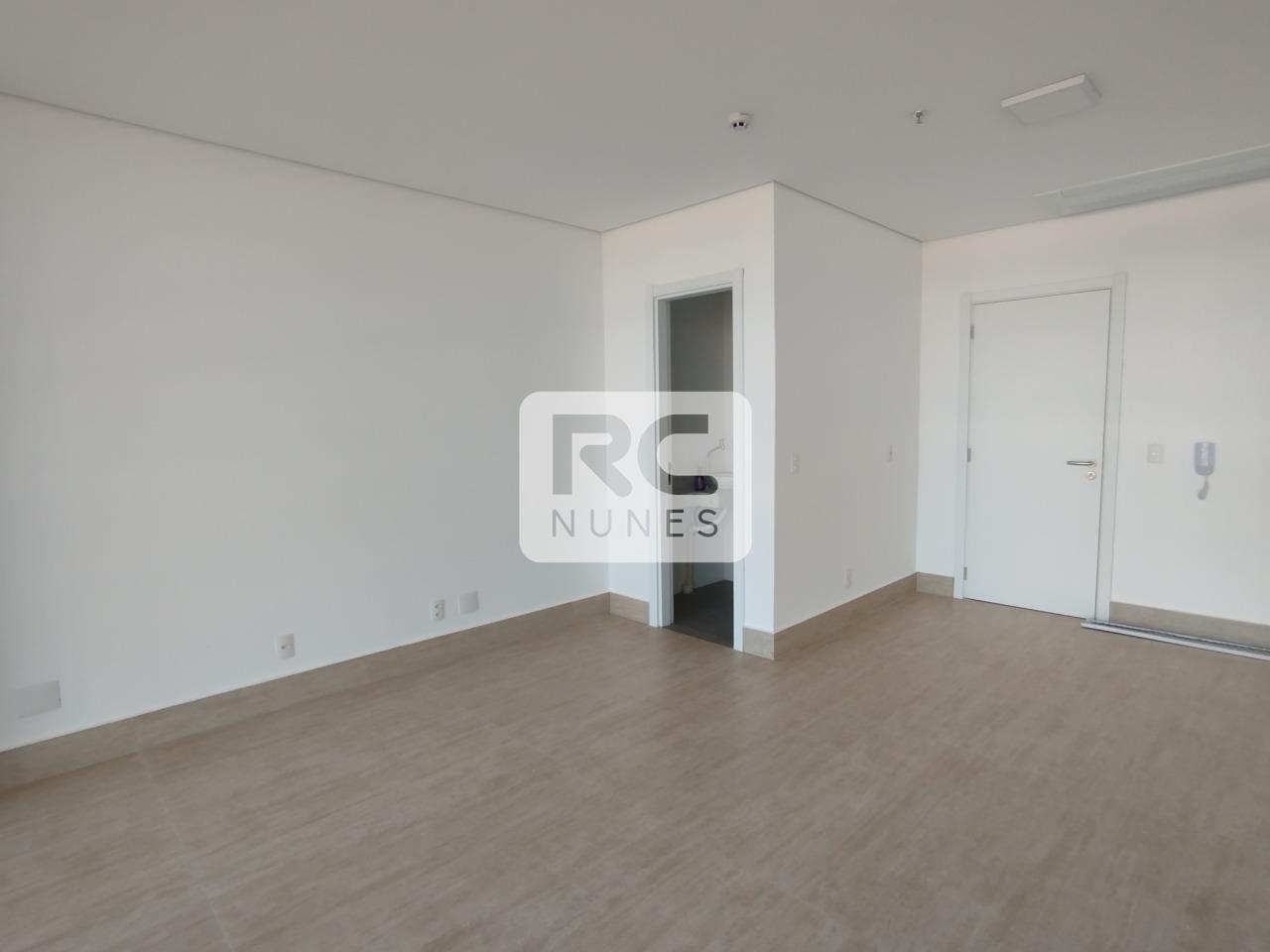 Sala para aluguel no Ouro Velho Mansões: 