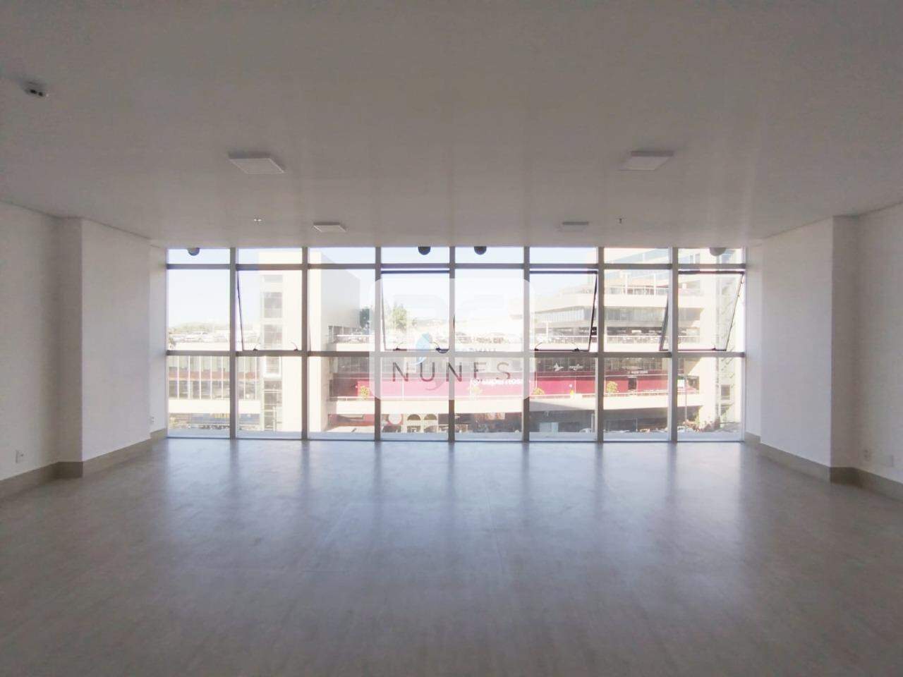 Sala para aluguel no Ouro Velho Mansões: 