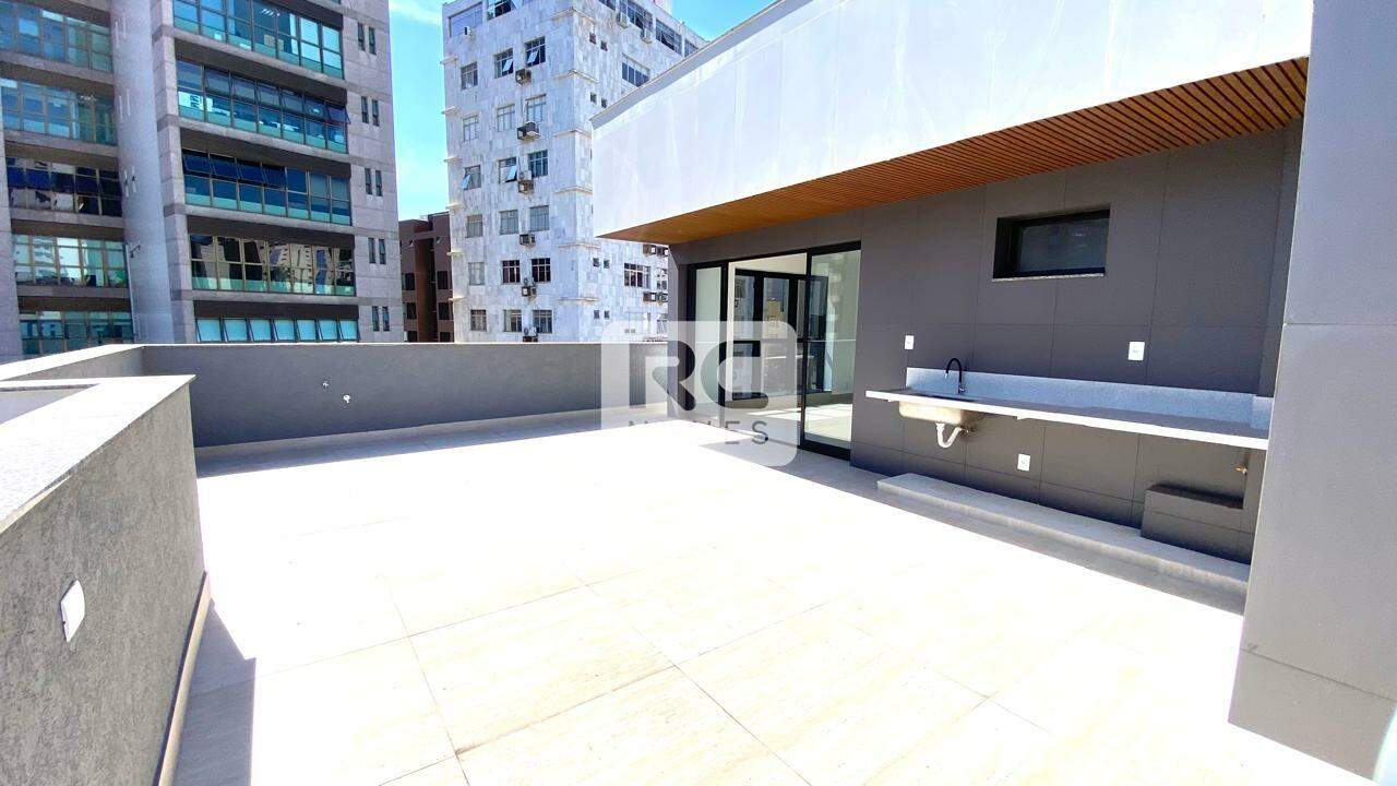 Cobertura à venda no Carmo: 