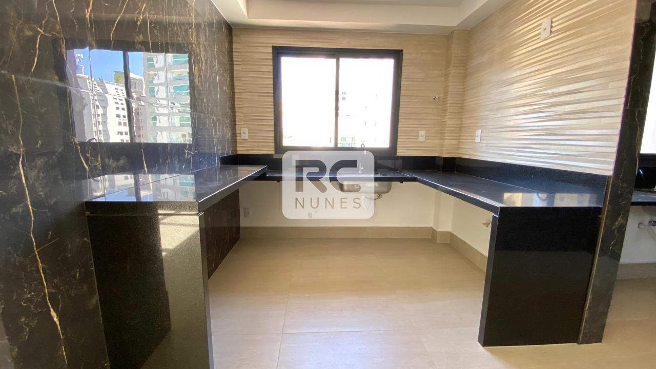 Cobertura à venda no Carmo: 