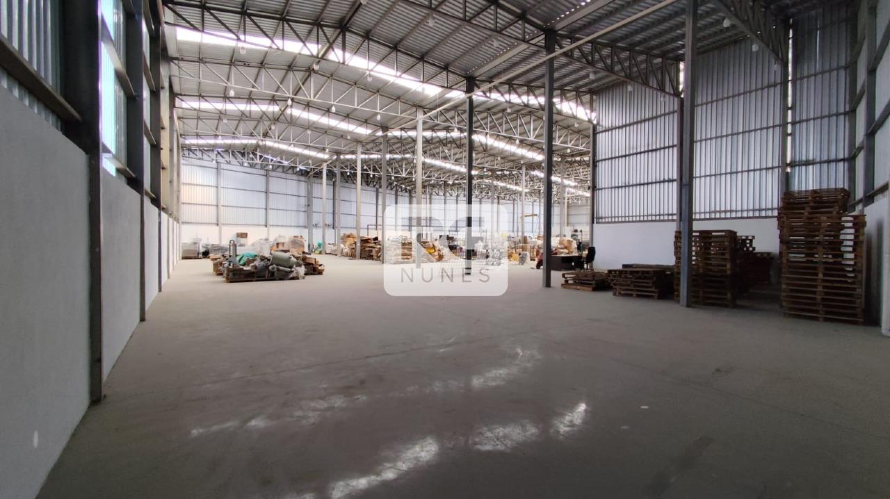 Galpão para aluguel no Metropolitan Business Center II: 